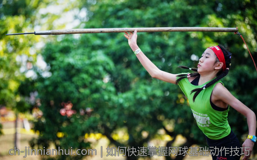 如何快速掌握网球基础动作技巧